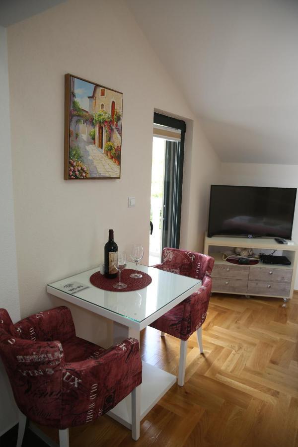 Apartmani Dijana 2 Kotor Exterior photo