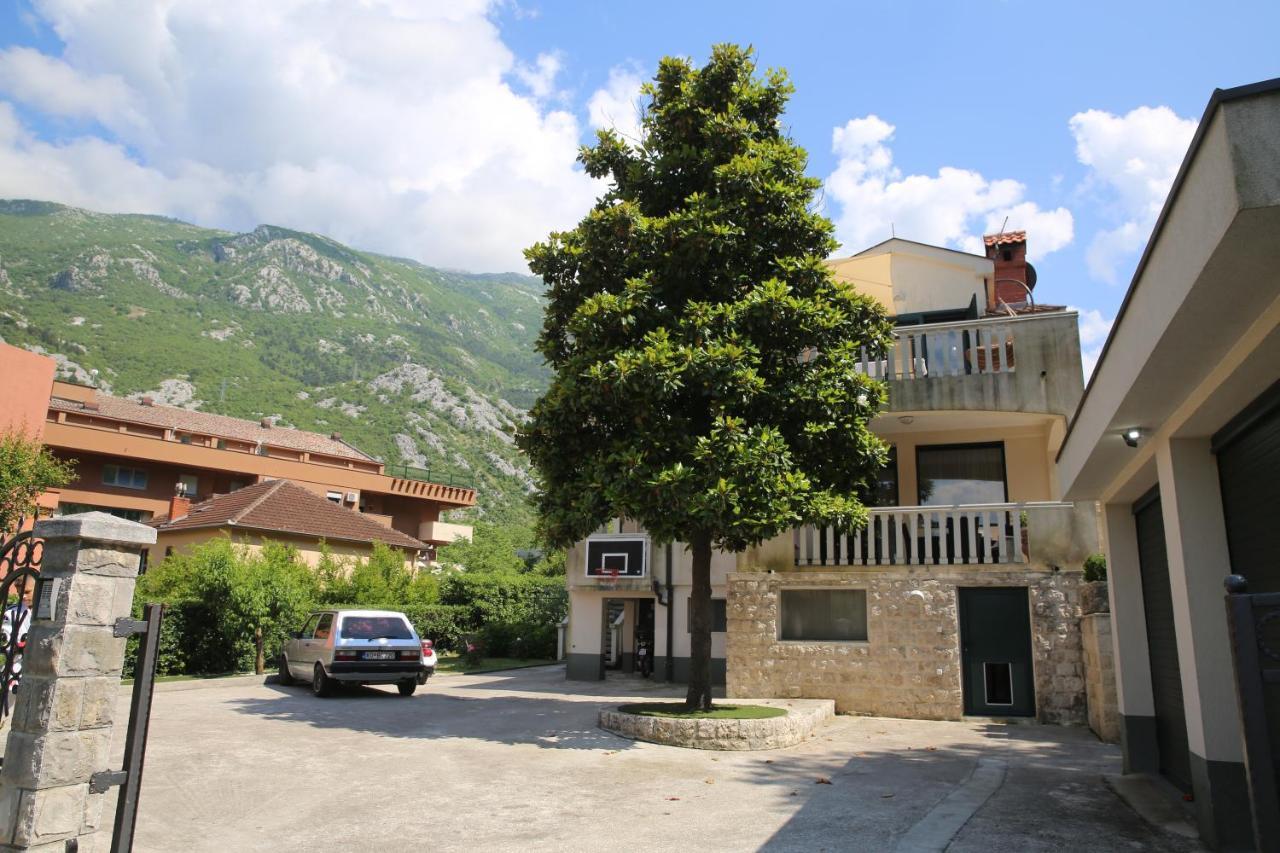 Apartmani Dijana 2 Kotor Exterior photo